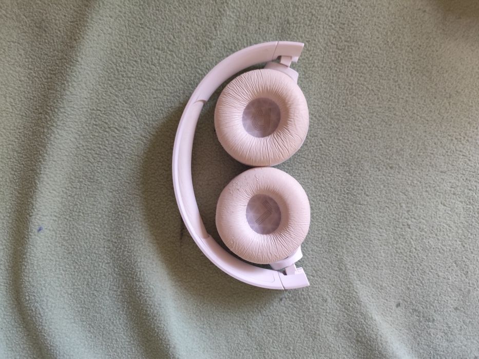 Fones JBL tune 520bt