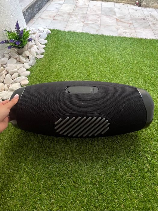Coluna Jbl boombox 3