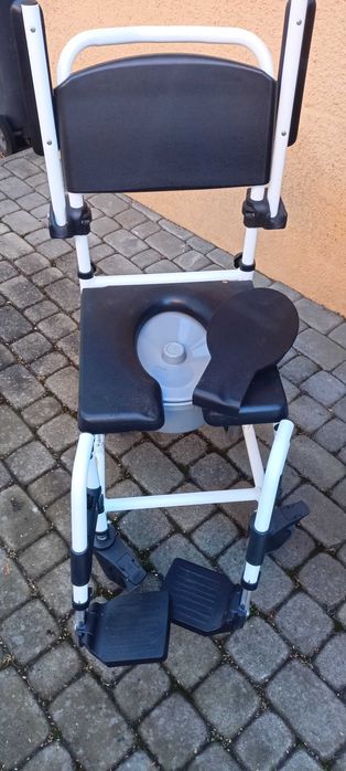 stołek dla osób niepełnosprawnych