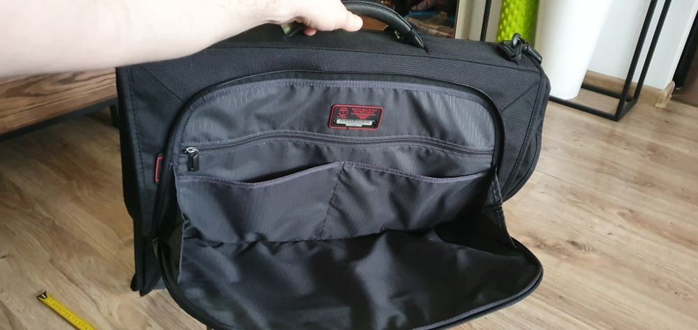 Jak nowa torba TUMI podróżna na koszule, garnitur wymiary na zdjęciach