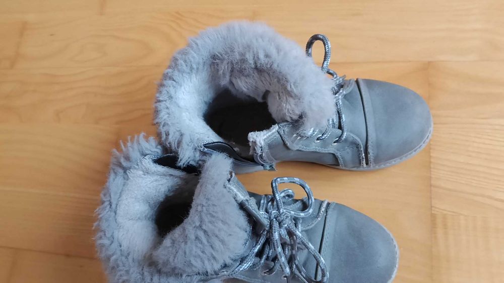 Buty dla dziewczynki