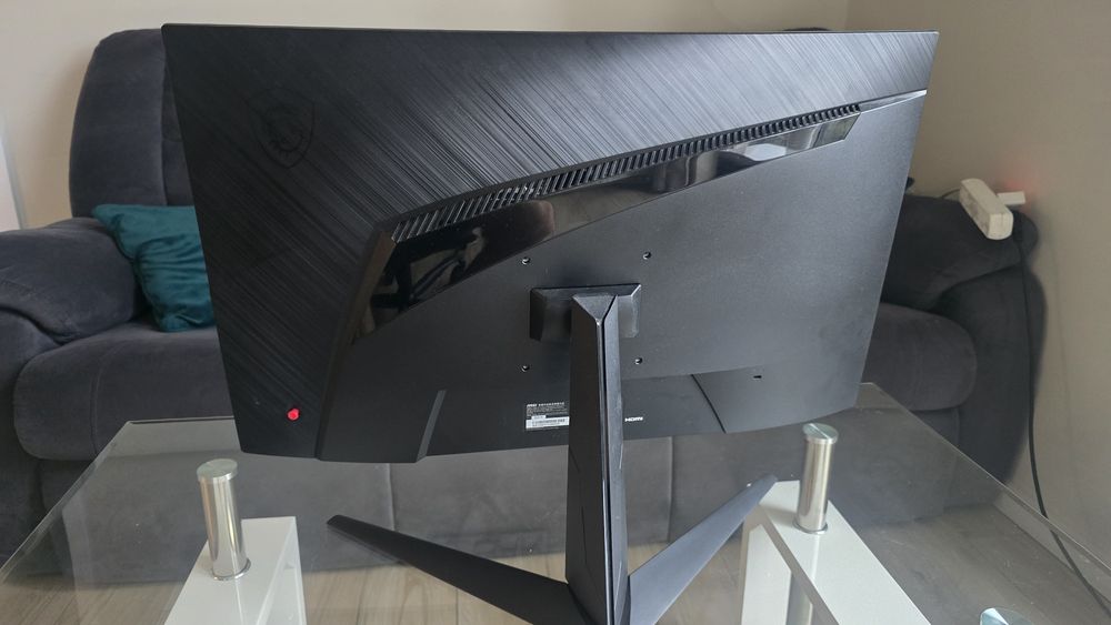 Monitor MSI Curved Full HD 27'