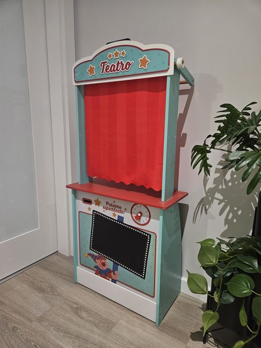 Teatro/Mercado para criancas