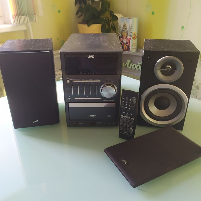 Продам музыкальный центр JVC CA-UXG46