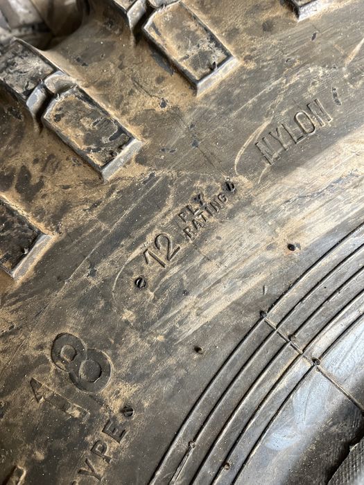 колеса шини 12.00 r18 газ 66,320-457