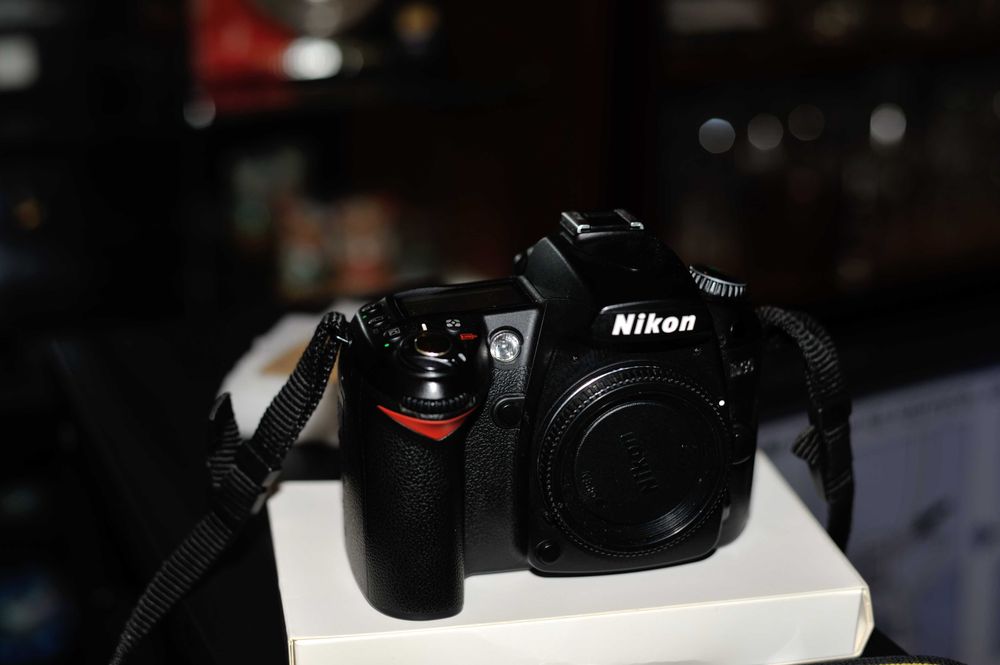 Фотоаппарат Nikon D90 Body