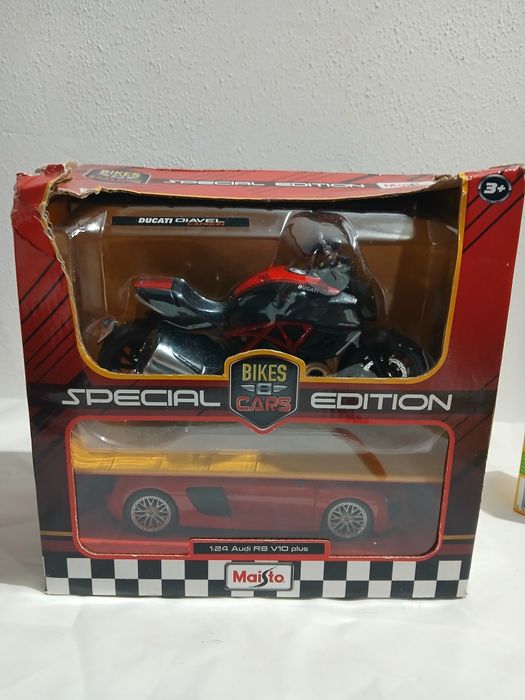 Conjunto de 2 carros