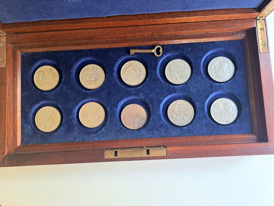 Moedas Comemorativas 200 $