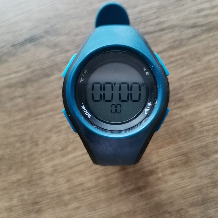 Zegarek Decathlon wodoodporny