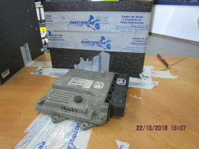 Centralina motor / ECU FIAT Punto (188_)