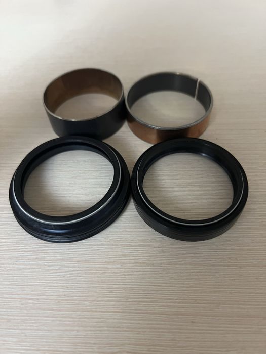 Рем комплект на одне перо вилки