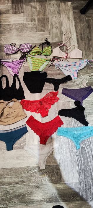Великий пакет білизни - купальники, труси, стрінги, носки