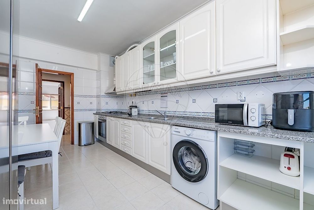 Apartamento T4 para venda