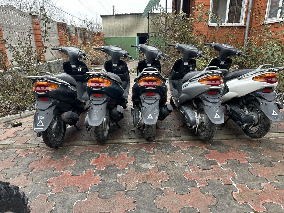 Yamaha GrandAxis 100, розмитнений