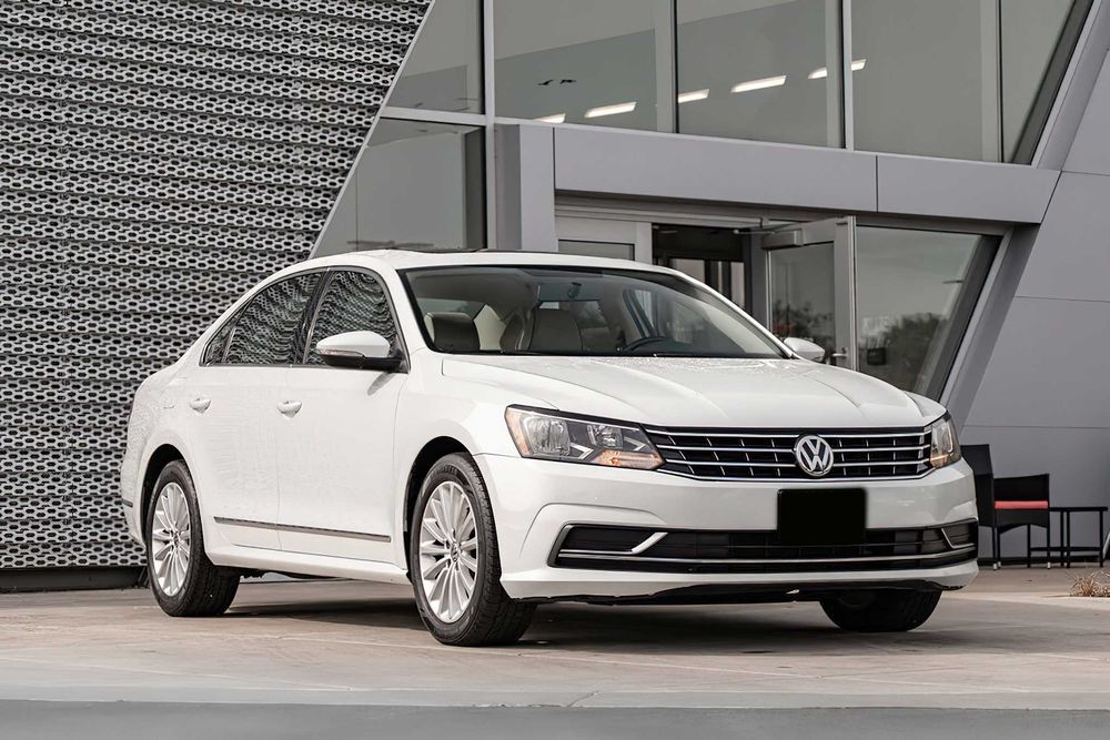 Volkswagen Passat      2016