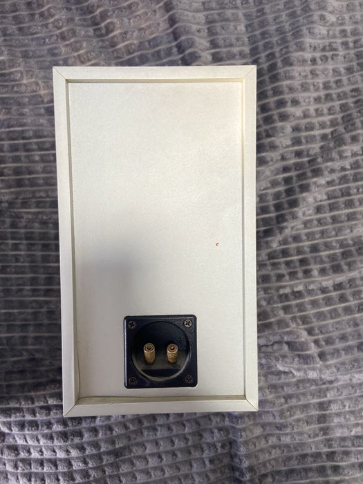 Колонки SVEN AF-11 (36 Вт) — Дерево. Робочі, є нюанси