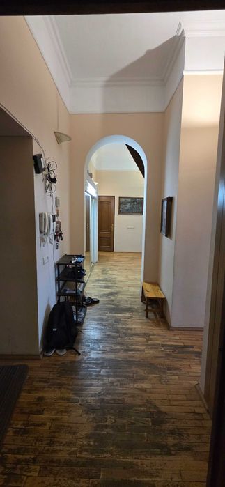 М."Контрактова площа". Оренда 2-х кімнатної квартири.