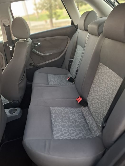 Seat ibiza 6l 1.2 gasolina
