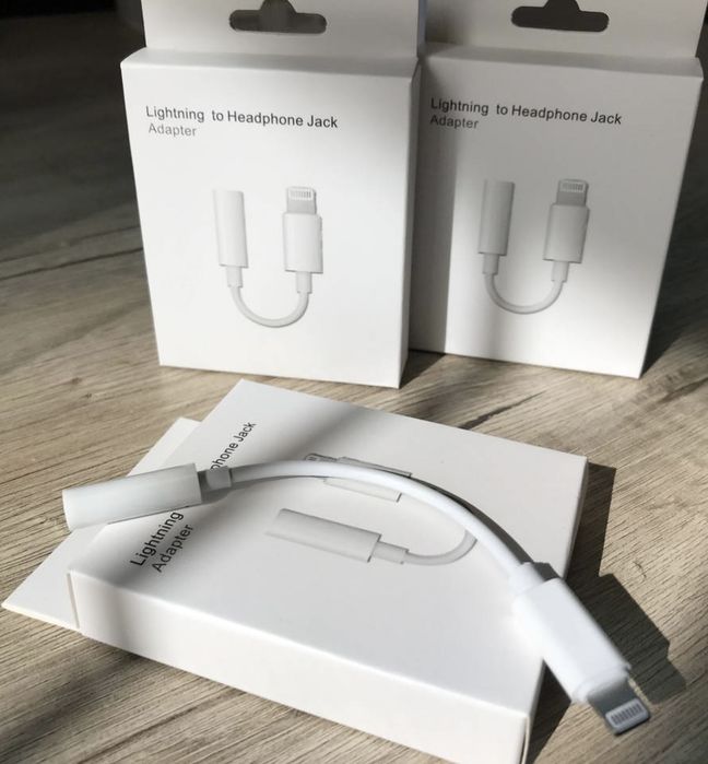 Переходник на Айфон Lightning-3.5mm Адаптер для iPhone Лайтинг