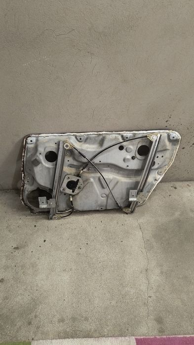 podnośnik szyby kierowcy Passat B5