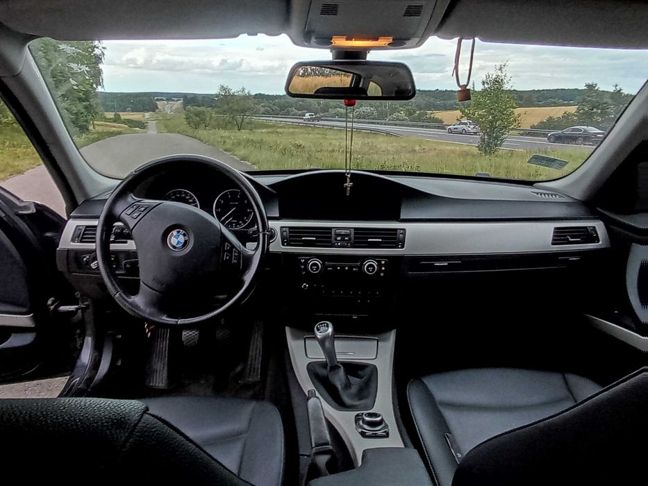 BMW E91 318i 2009t