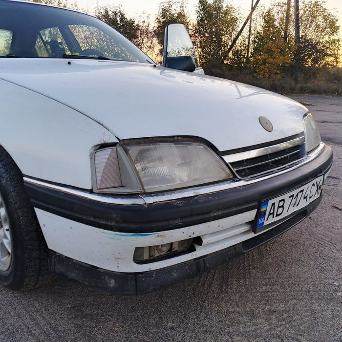 Opel  Omega  2.0