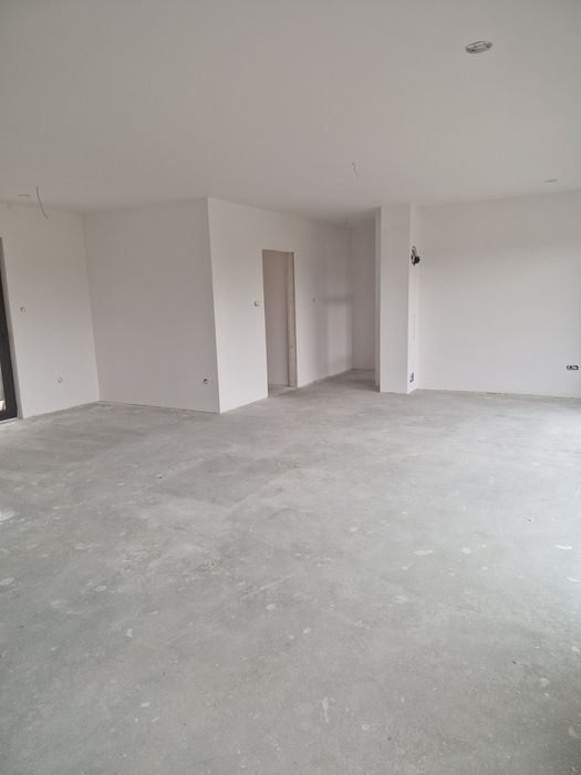 Sufity podwieszane szpahlowanie