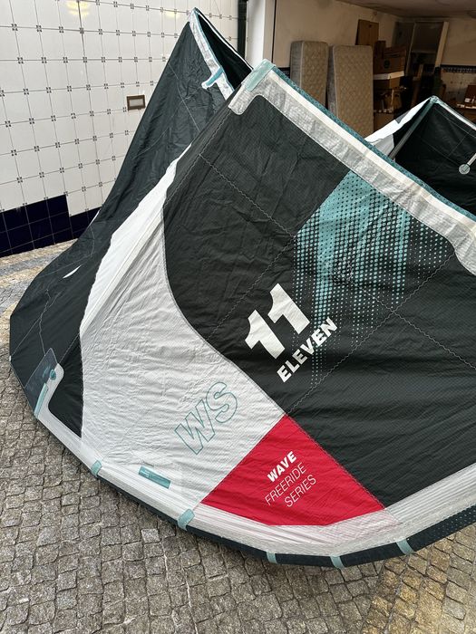 Kite Eleveight WS V6 11m + barra CS Vary(2023)