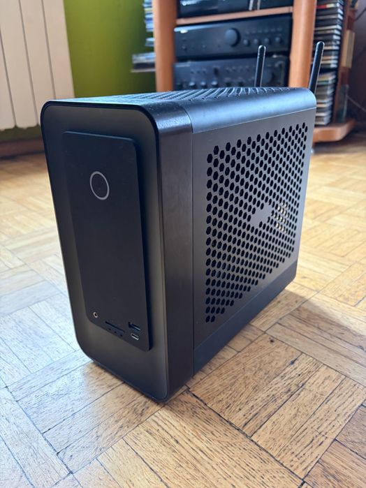 Mini Komputer Zotac Magnus One ECM53060C