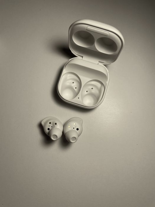 Galaxy buds FE białe NOWE