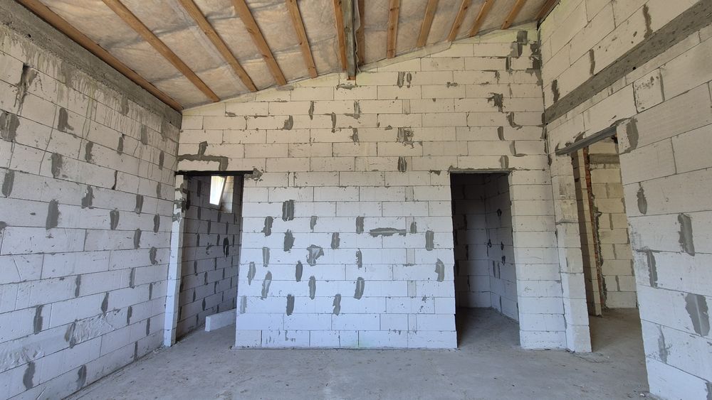 Продам заміський одноповерховий будинок під Києвом | 12 соток | Тераса | Хмільна, КМ Ялинкове | Без комісії
