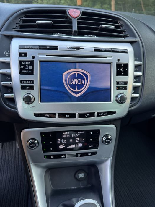 Lancia Delta 2010