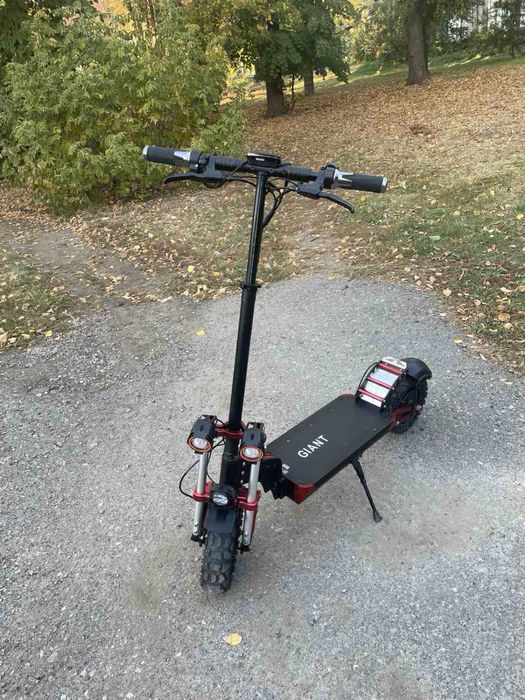 Самокат Giant m11