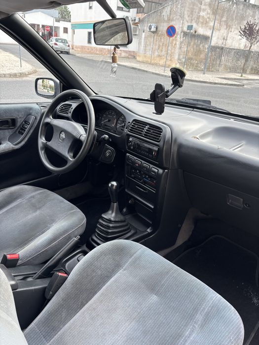 Nissan Sunny N14 (3 portas) — photo 5
