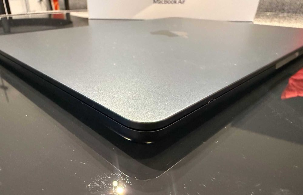 MacBook Air 13” M2 – 16GB RAM / 256GB – Midnight (2022) Szczecin