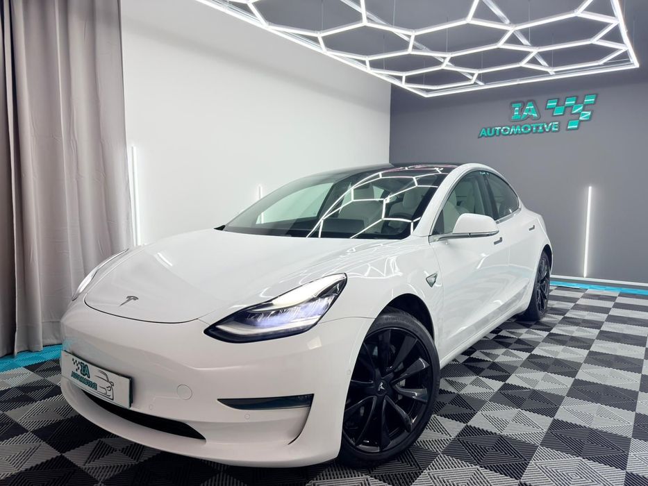 Tesla Model 3 Long-Range Dual Motor AWD
