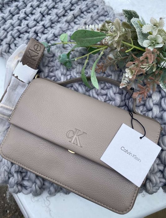 Сумочка Calvin Klein