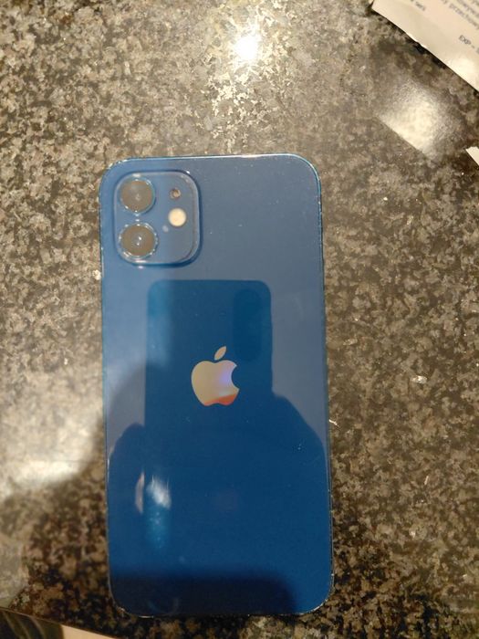 Telefon iphone 12