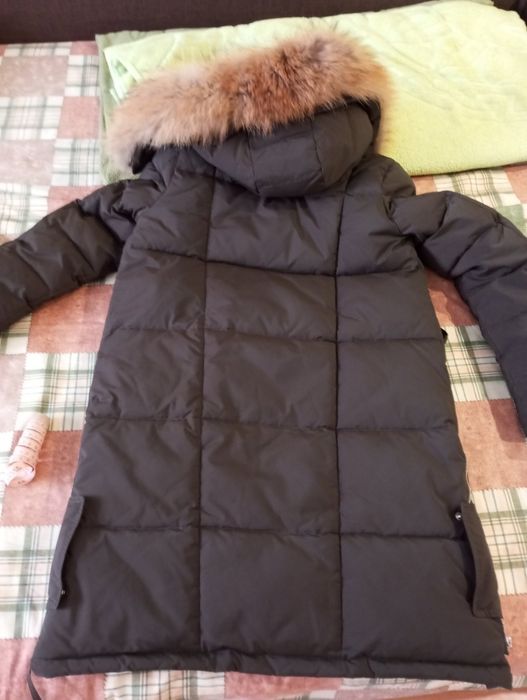 Зимова жіноча куртка