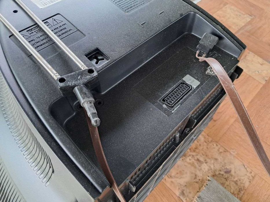 Телевізор Samsung CS21B500HU SlimFit (21 дюйм)
