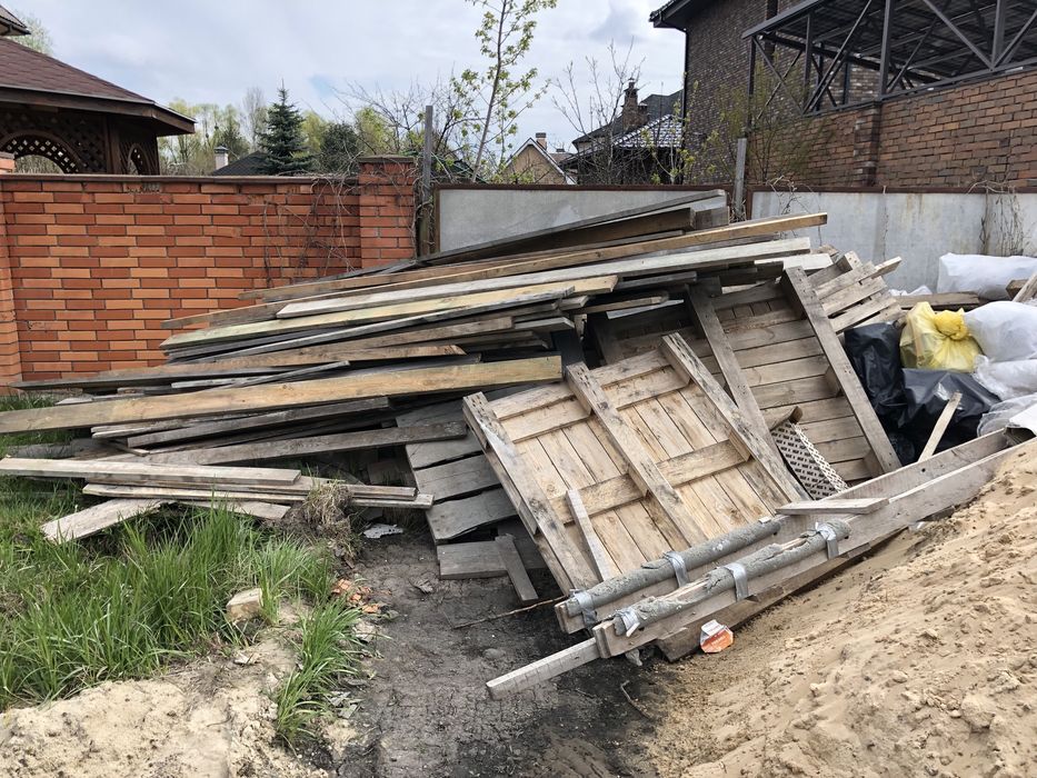 Дошка для будівельних робіт, піддони, на дрова