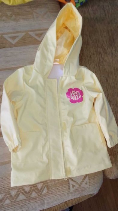 Kurtka na wiosnę dla dziewczynki roz. 86