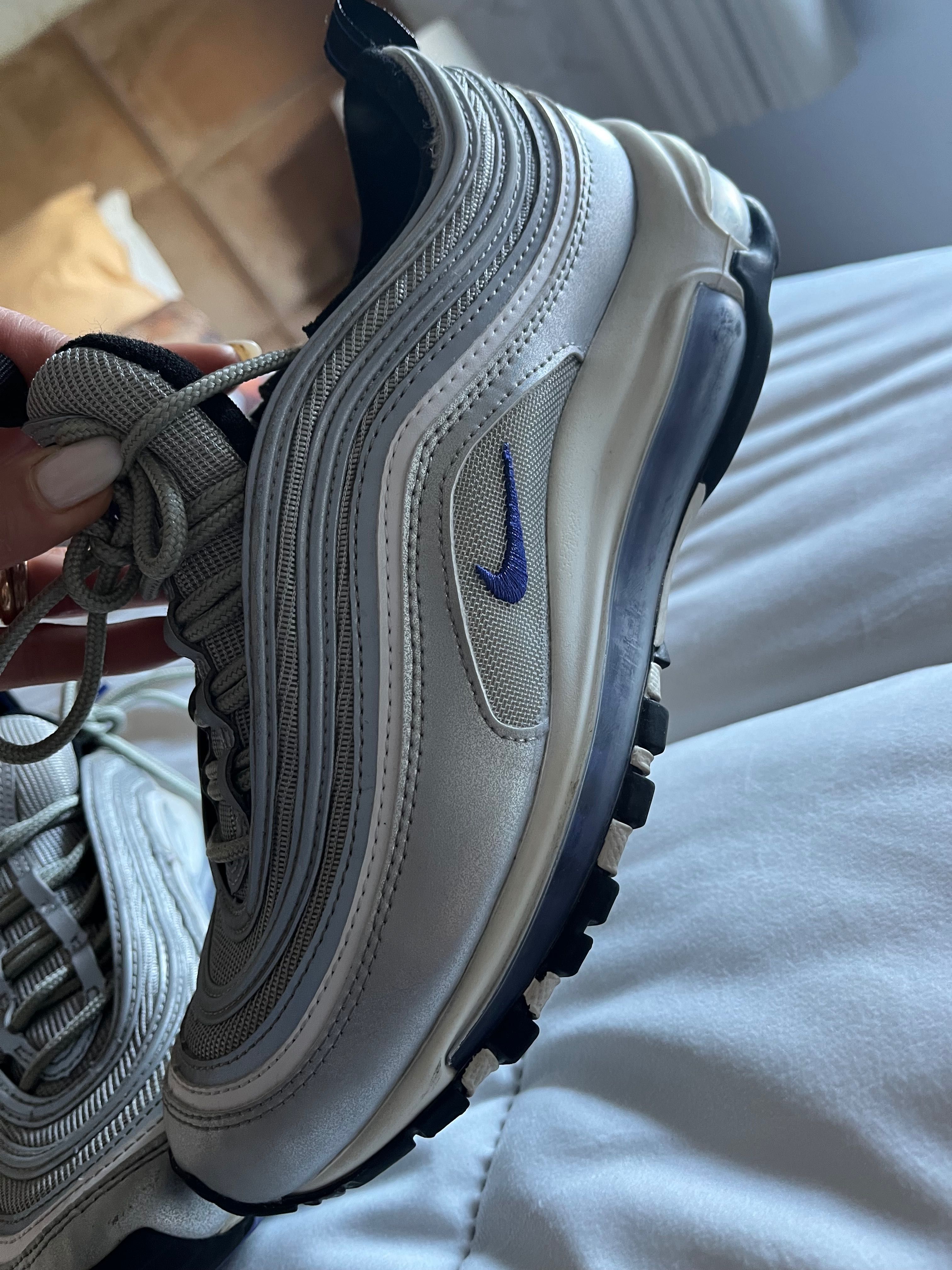 Sapatilhas Nike Air Max 97 usadas uma vez Lordelo Do Ouro E Massarelos OLX.pt