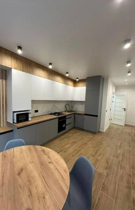 ШИКАРНА 2-кім VIP новобудова РУСЬКА (р-н АТБ, ТАЙСТРИ)