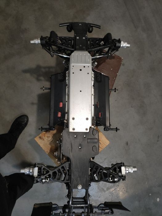 Model RC Baja 5T HW max5 g2 silnik 800 kv 8s elektryk (hpi,rofun)