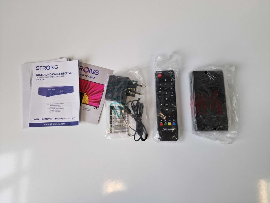 Dekoder DVB-C Strong SRT 3030 satelitarny
