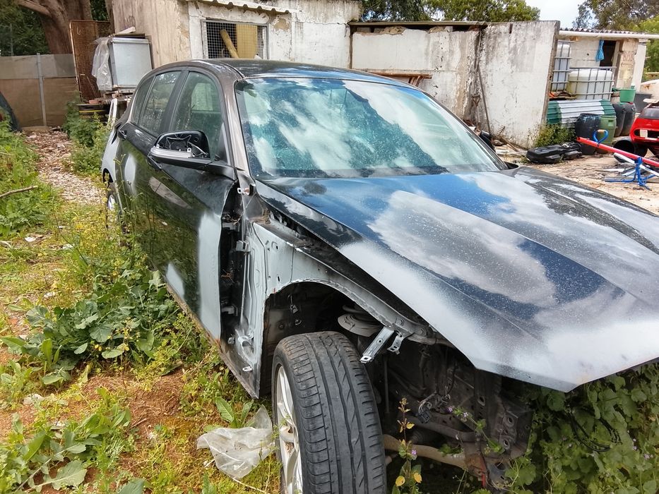 Carro completo com documentos