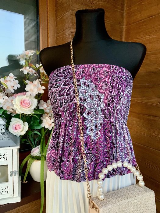 Bluzka top z odkrytymi ramionami