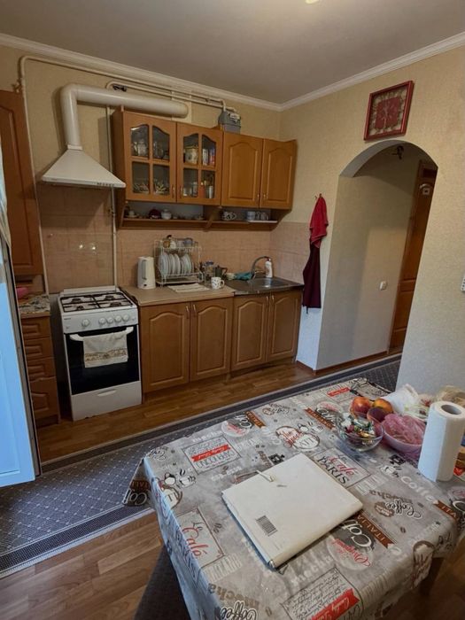 Продам квартиру київський  пр. 2 кімнати