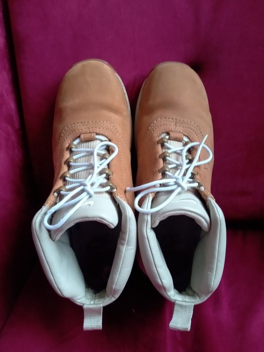 Buty Nike Air Source rozmiar 42, 5